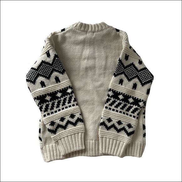 H&M Black & Cream Patterned Sweater - Picture 2 of 4